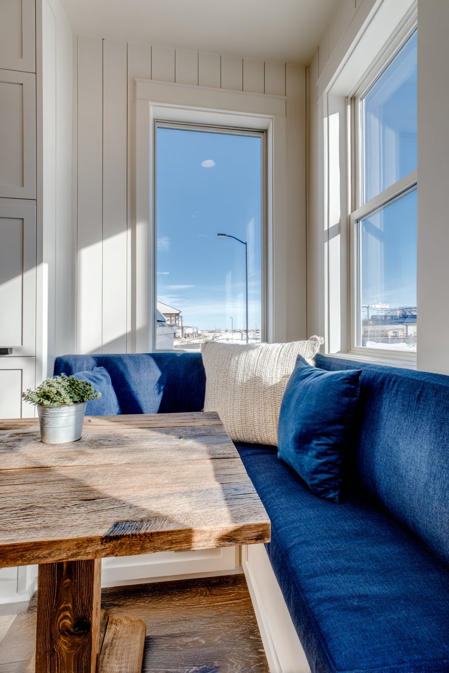 Cozy Navy Blue and White Oak Breakfast Nook