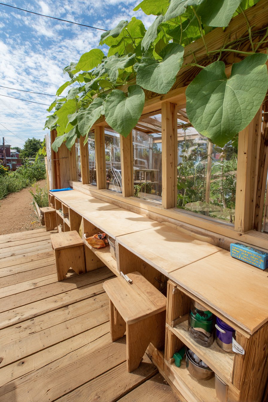 Collaborative Multi-Child Workspace