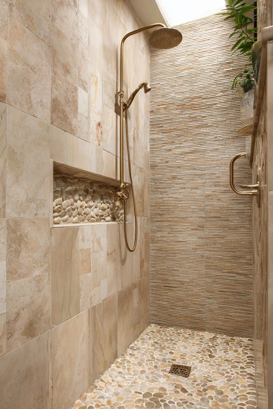 Compact Marble-Inspired Shower Enclosure