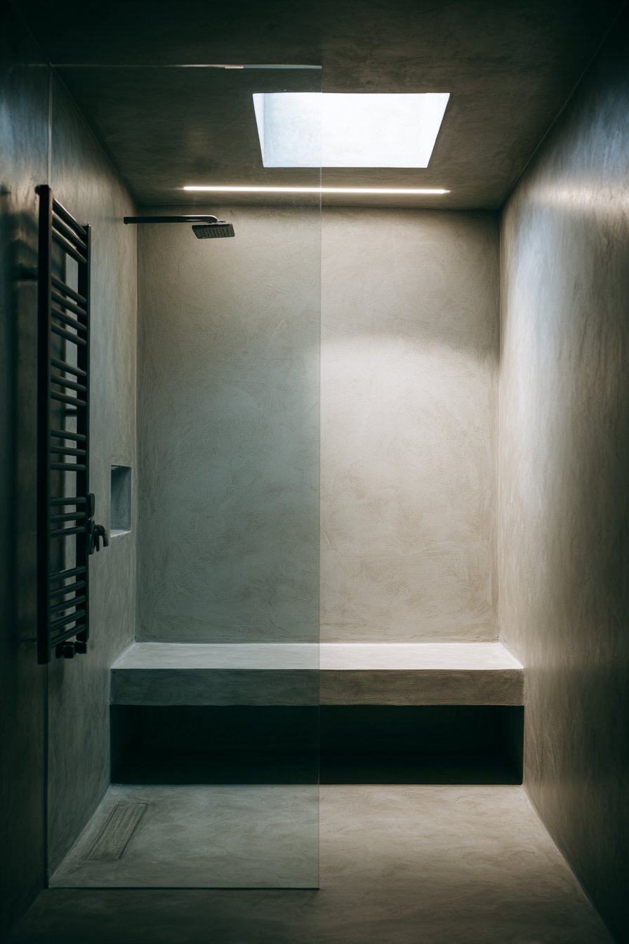 Contemporary Glass Partition Shower Design