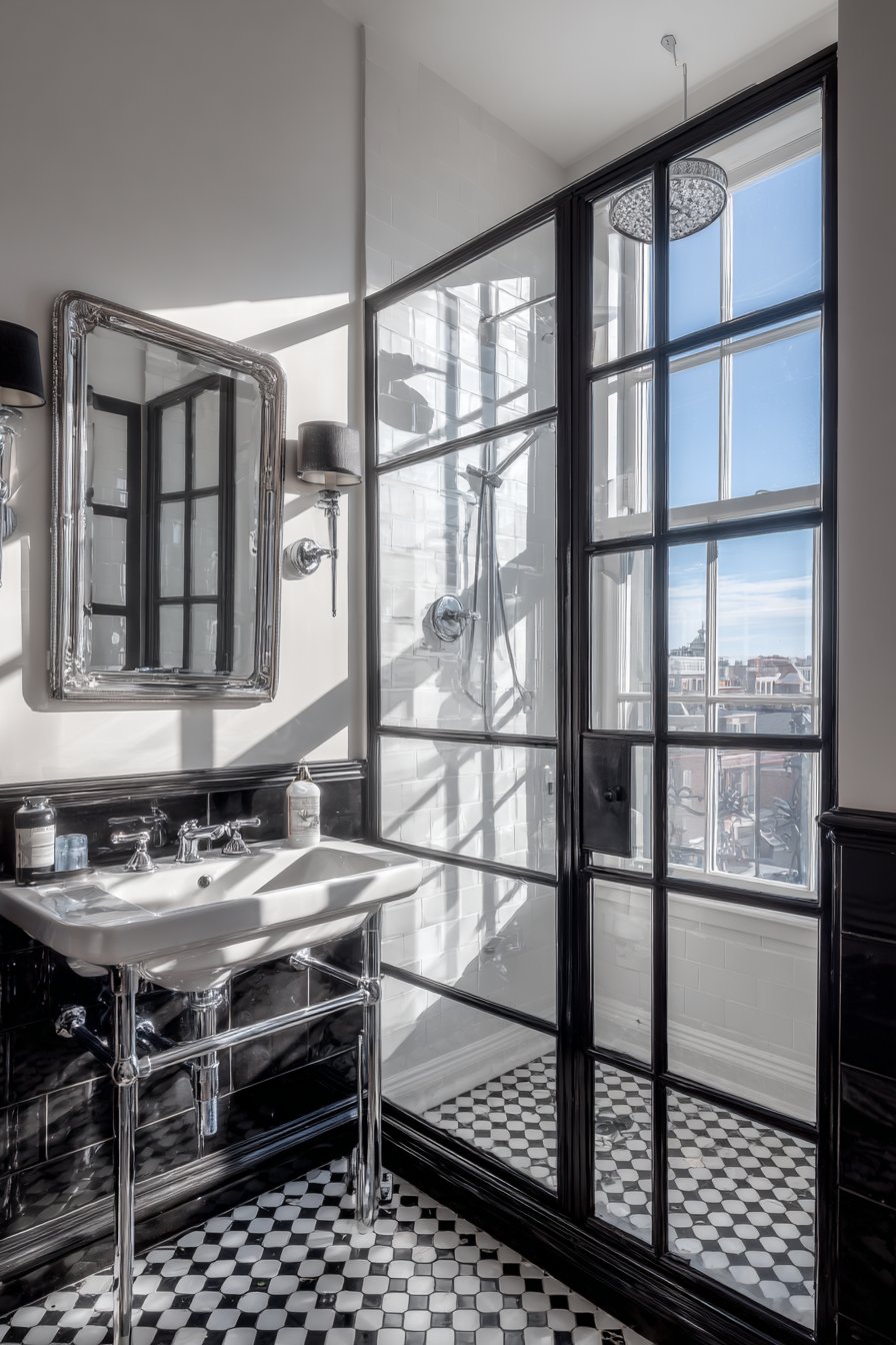 Dramatic Black and White Geometric Statement