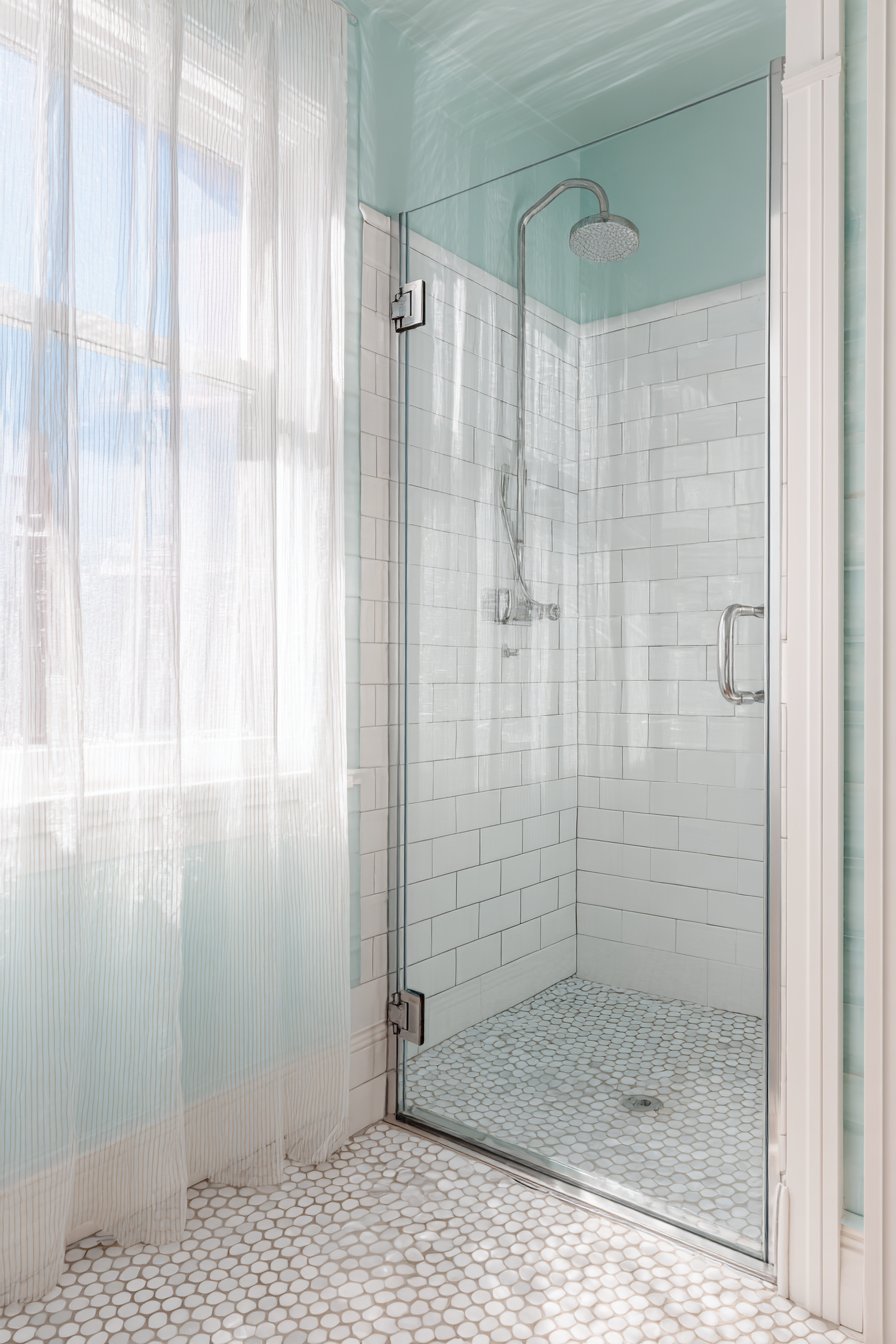 Fresh Mint Green Airy Retreat