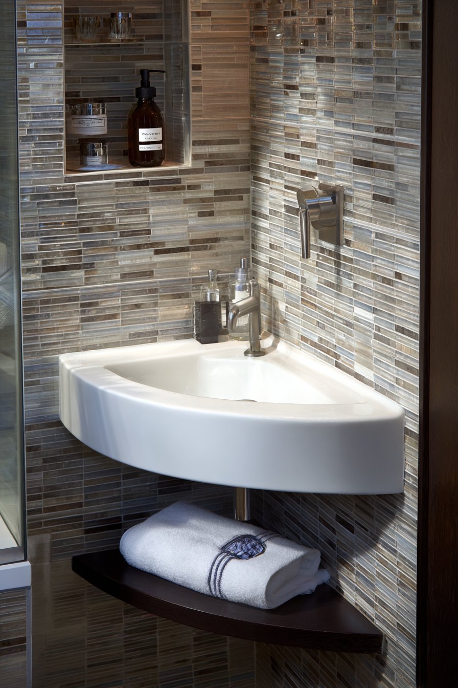  Corner-Mounted Triangular Sink for Small Powder Rooms