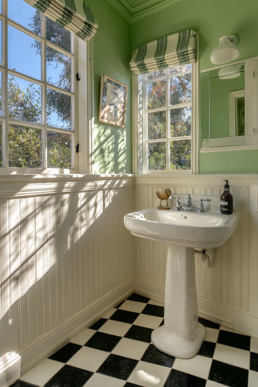 Vintage Charm with Traditional Elements