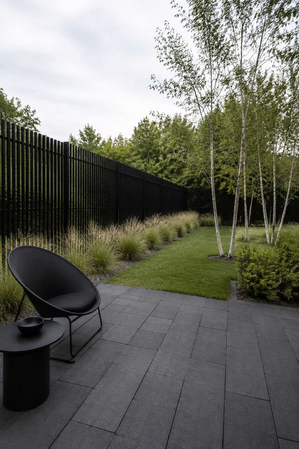 Modern Black Metal Fence with Slim Steel Pickets